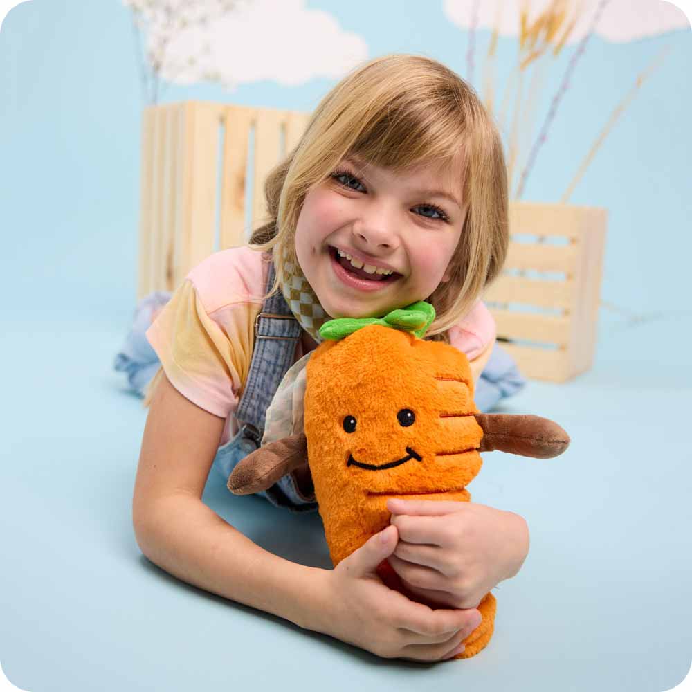 Alternative view of Carrot Warmies